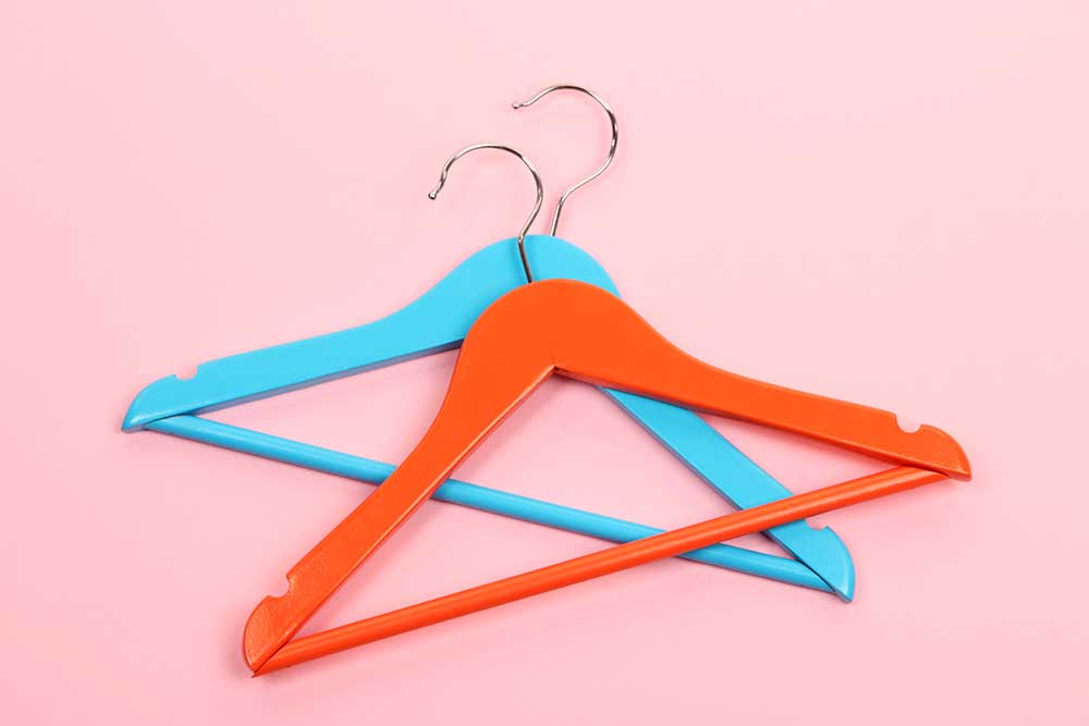 Choosing outfits for a photoshoot: Essential tips